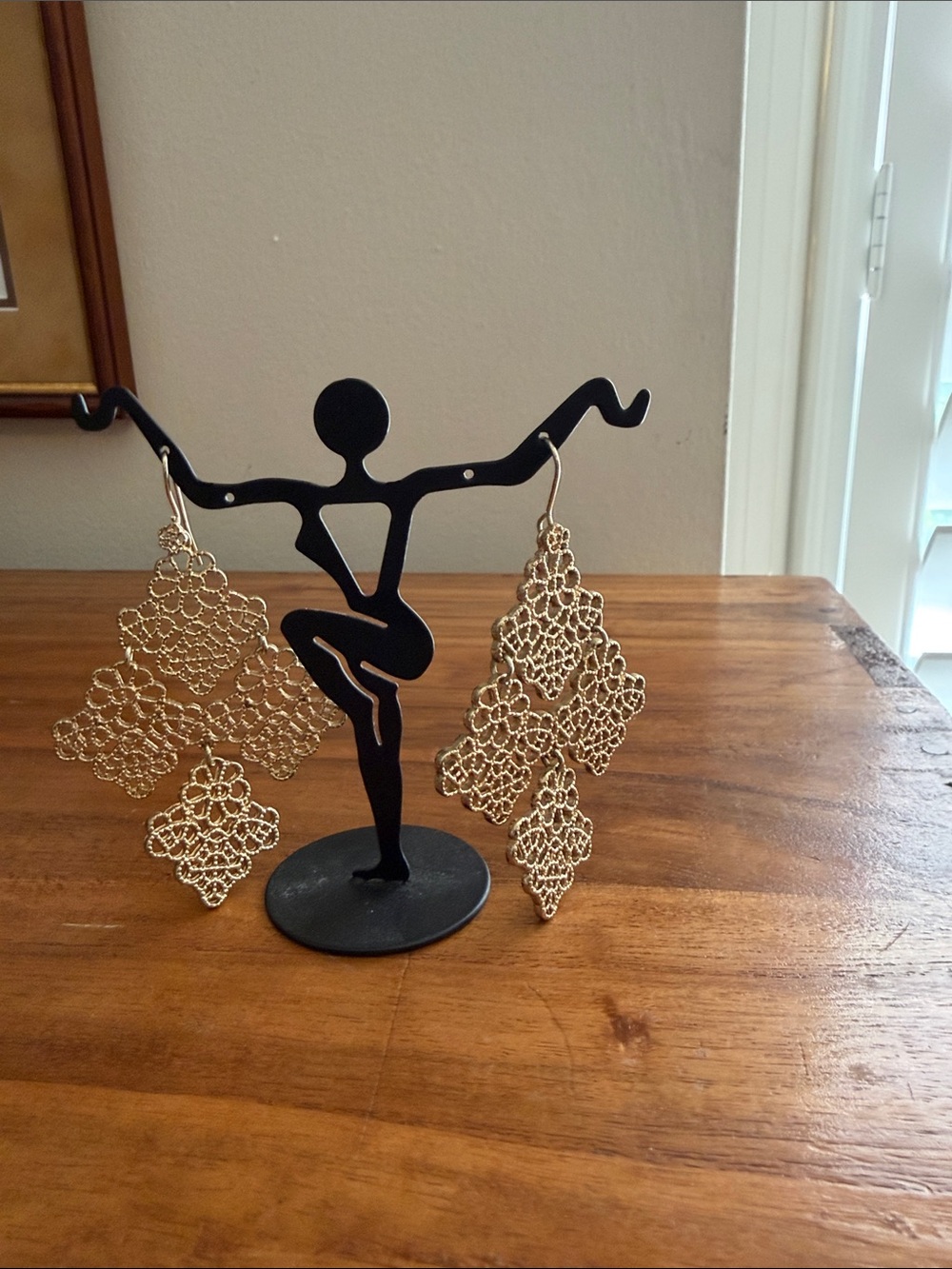 Stella and Dot drop earrings